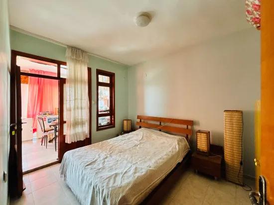 İzmir Seferihisar Tepecik Güneşli Kent Sitesi’nde full deniz manzaralı 4+2 satılık villa