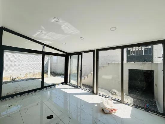 İzmir Seferihisar Tepecik Mahallesi’nde deniz manzaralı 3+1 satılık İkiz villa