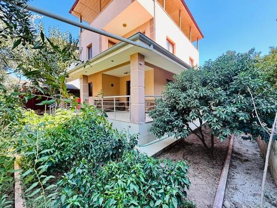 İzmir Seferihisar Cumhuriyet Mahallesi’nde 4+1 Satılık Müstakil Villa