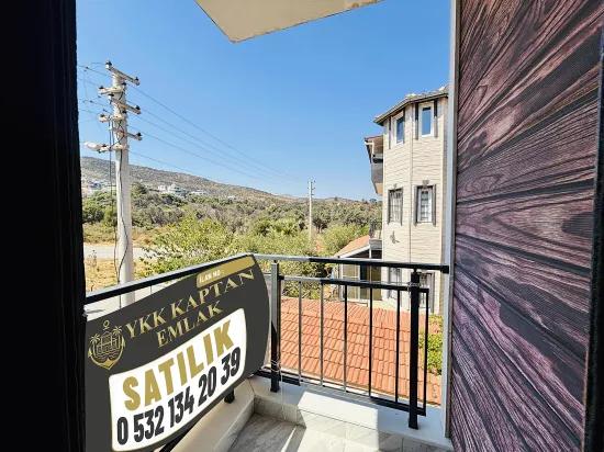 İzmir Seferihisar Atatürk Mahallesi'nde 2+1 Geniş Bahçeli Satılık Villa