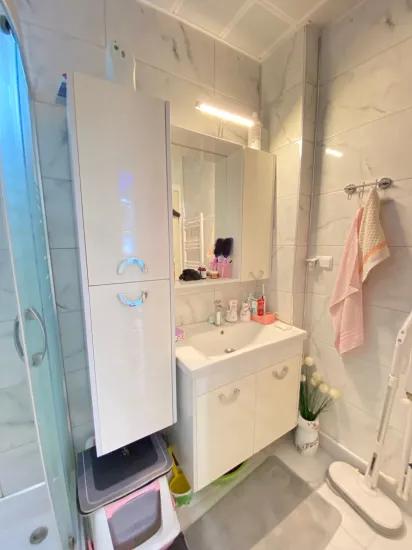İzmir Seferihisar Bengiler Mahallesi'nde Köşe Konumda 2+1 Satılık Daire
