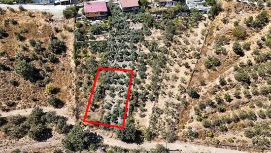 İzmir Seferihisar Tepecik Mahallesi'nde 606 m² Satılık Arsa