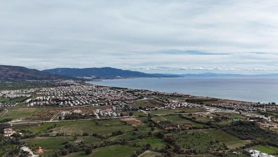 İzmir Seferihisar Atatürk Mahallesinde Deniz Manzaralı 300 M2 Arsa