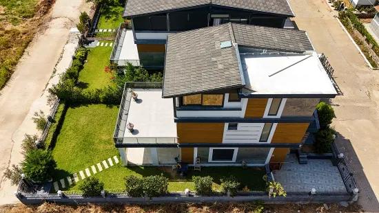 İzmir Seferihisar Payamlı Mahallesi’nde Denize Sıfır 4+1 Müstakil Villa