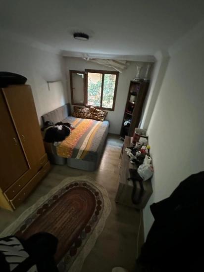 Seferihisar Ürkmez'de Bahçeli Plaja 300m 2+1 Satılık Daire