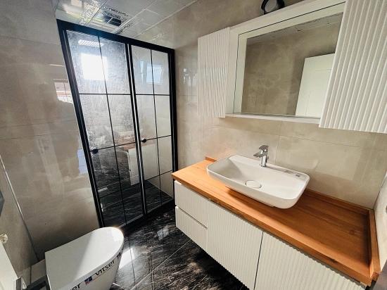 Doğanbeyde 300m2 Brüt Bağımsız Havuzlu Geniş Satılık 3+1 Villa