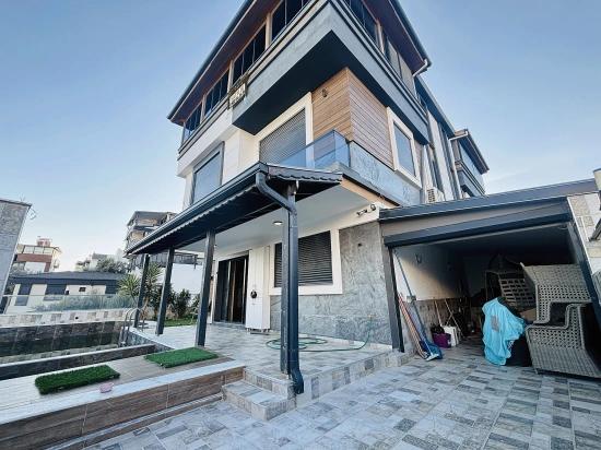 Fırsat!!! Deniz Manzaralı Eşyalı Havuzlu 4+2 Villa