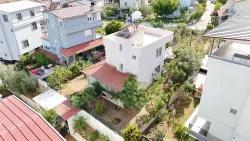 Seferihisar Doğanbey Cumhuriyet Mah. Satılık 3+1 Müstakil ev - 170 m²