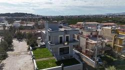 İzmir Seferihisar Ürkmez’de Denize 1100 Metre Satılık 3+1 Müstakil Villa