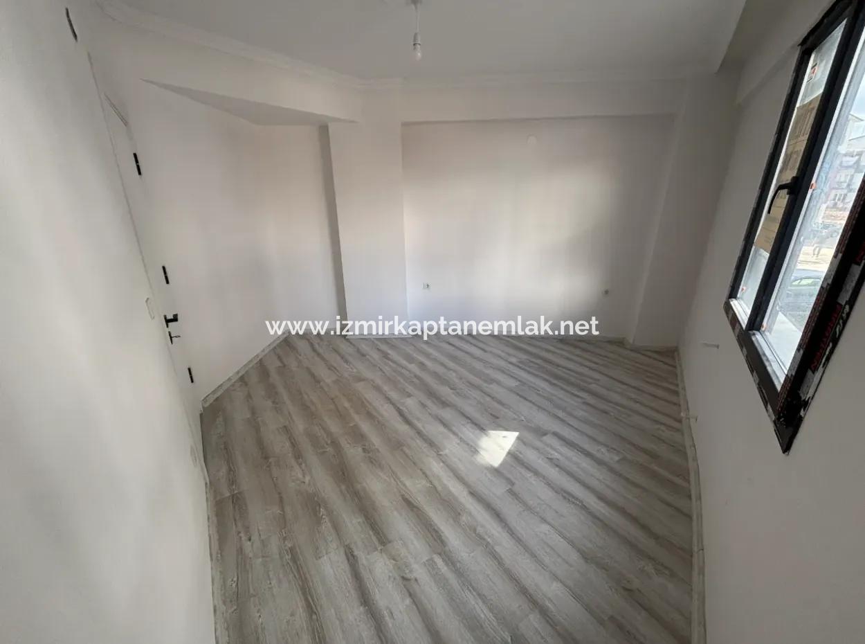 İzmir Seferihisar Turabiye’de 1+1 Güzel Konumda Daire