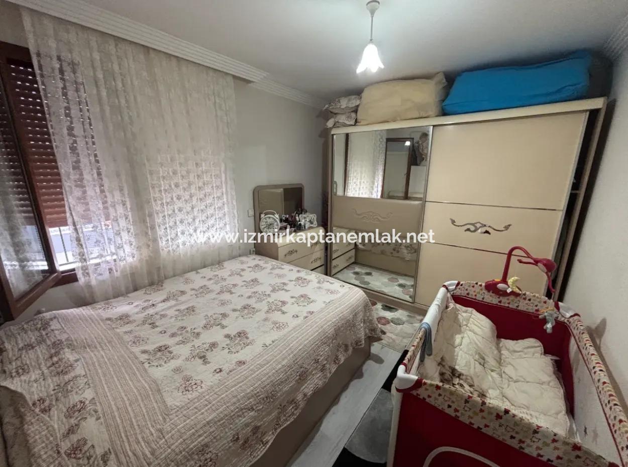 Seferihisar Mersinalanında  Deniz Manzaralı 2+1 Daire