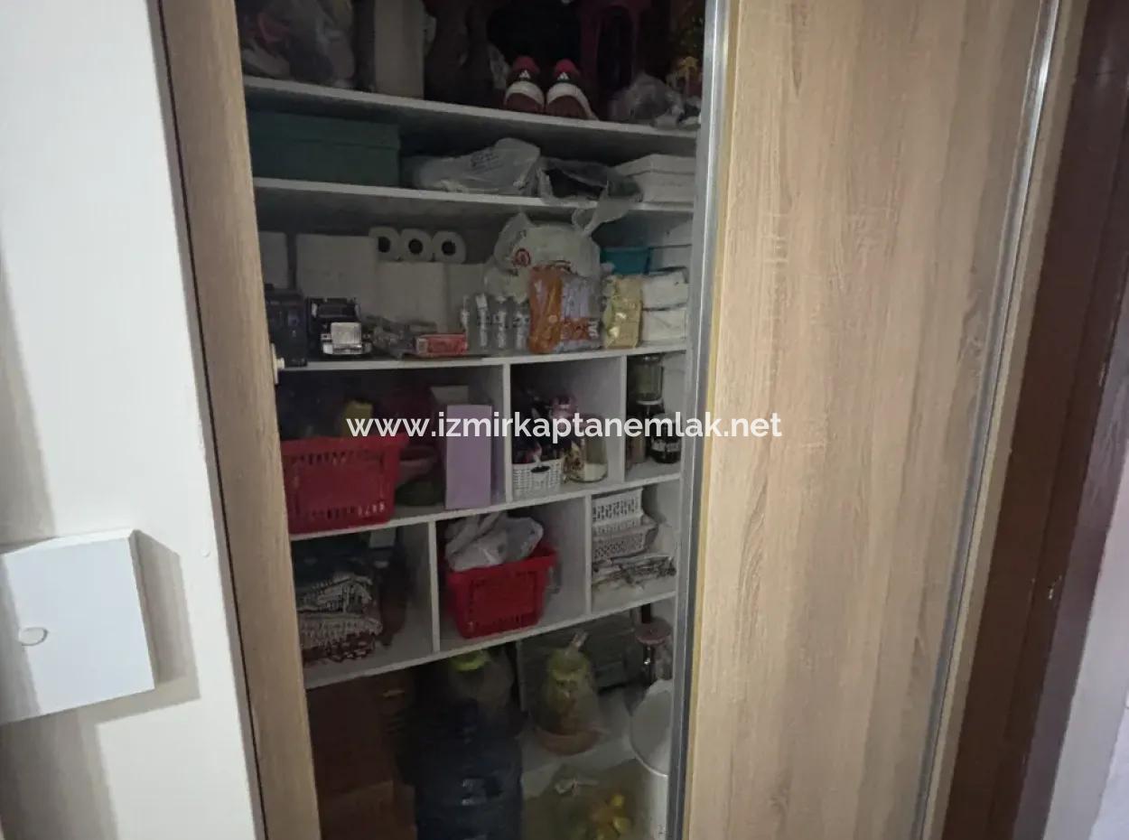 Seferihisar Mersinalanında  Deniz Manzaralı 2+1 Daire