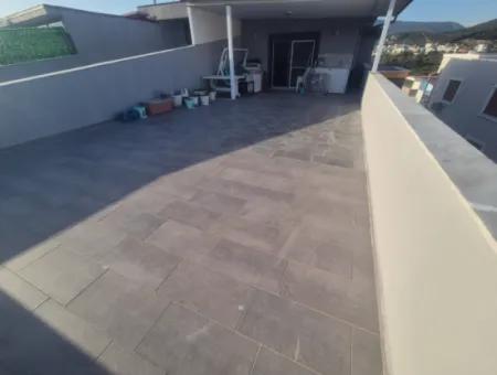 İzmir Seferihisar Mersinalanı Mah.de 2+1 Denize Yakın Geniş Dubleks Daire