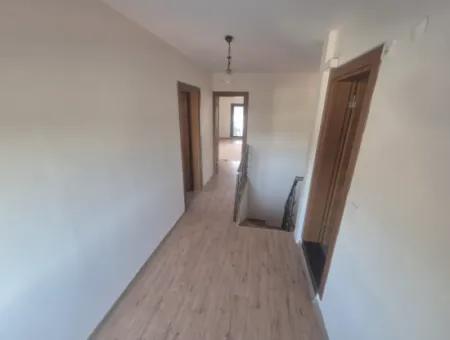 İzmir Seferihisar Mersinalanı Mah.de 2+1 Denize Yakın Geniş Dubleks Daire