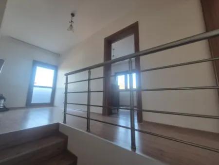 İzmir Seferihisar Mersinalanı Mah.de 2+1 Denize Yakın Geniş Dubleks Daire