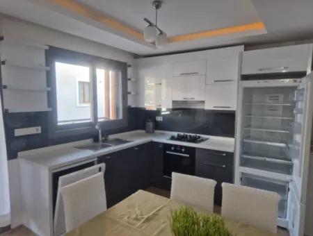 İzmir Seferihisar Mersinalanı Mah.de 2+1 Denize Yakın Geniş Dubleks Daire