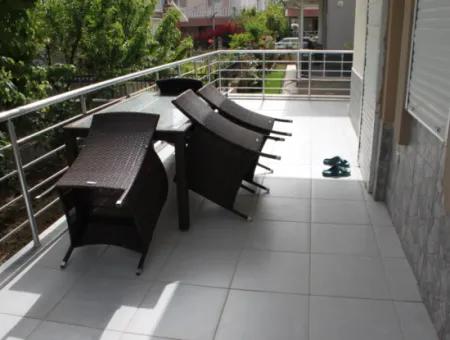 İzmir Seferihisar Bengiler Mah.de 4+1 Denize 50 Mt Satılık Yazlık