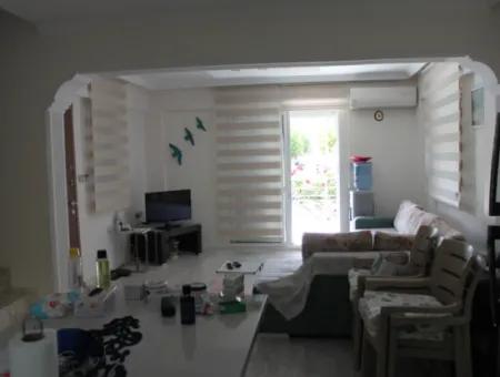 İzmir Seferihisar Bengiler Mah.de 4+1 Denize 50 Mt Satılık Yazlık