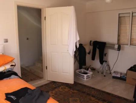 İzmir Seferihisar Bengiler Mah.de 4+1 Denize 50 Mt Satılık Yazlık