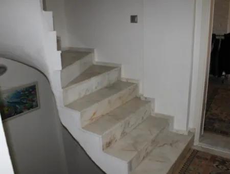 İzmir Seferihisar Bengiler Mah.de 4+1 Denize 50 Mt Satılık Yazlık