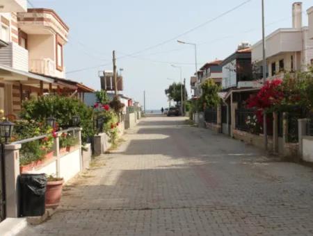 İzmir Seferihisar Bengiler Mah.de 4+1 Denize 50 Mt Satılık Yazlık