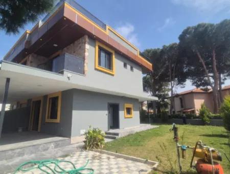 İzmir Seferihisar Mersinalanı  Mah.de 3+1 Denize 100 Mt Bahçeli Villa