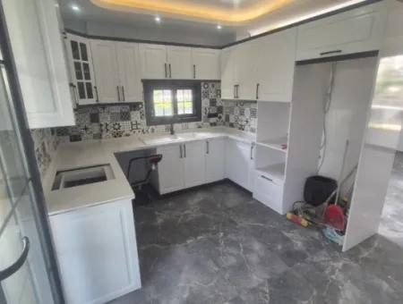 İzmir Seferihisar Mersinalanı  Mah.de 3+1 Denize 100 Mt Bahçeli Villa