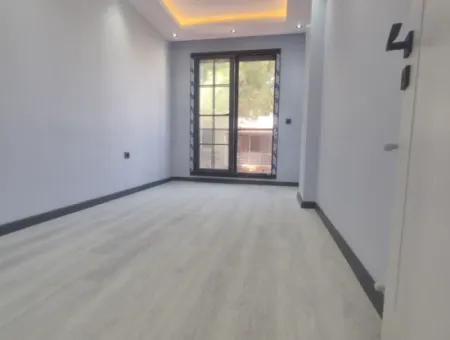 İzmir Seferihisar Mersinalanı  Mah.de 3+1 Denize 100 Mt Bahçeli Villa