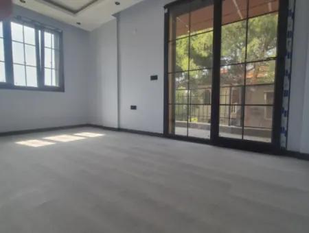 İzmir Seferihisar Mersinalanı  Mah.de 3+1 Denize 100 Mt Bahçeli Villa