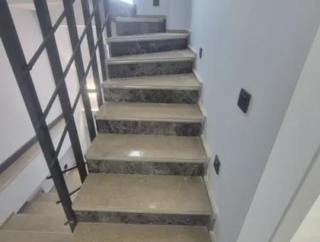 İzmir Seferihisar Mersinalanı  Mah.de 3+1 Denize 100 Mt Bahçeli Villa