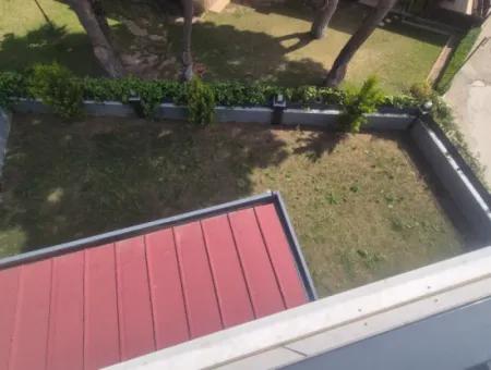 İzmir Seferihisar Mersinalanı  Mah.de 3+1 Denize 100 Mt Bahçeli Villa