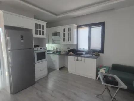 İzmir Seferihisar Kuşadası Yolu Üzeri Deniz Tarafı Dükkan +2+1 Daire Satılık