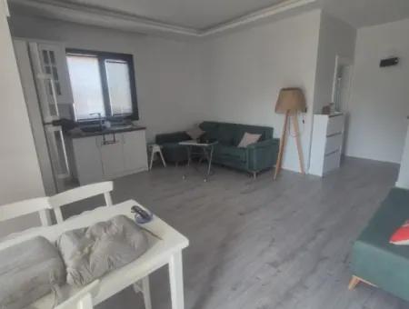 İzmir Seferihisar Kuşadası Yolu Üzeri Deniz Tarafı Dükkan +2+1 Daire Satılık