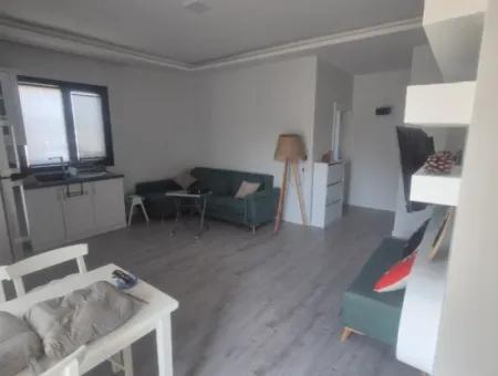 İzmir Seferihisar Kuşadası Yolu Üzeri Deniz Tarafı Dükkan +2+1 Daire Satılık