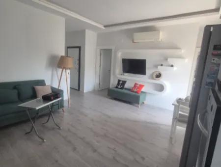 İzmir Seferihisar Kuşadası Yolu Üzeri Deniz Tarafı Dükkan +2+1 Daire Satılık
