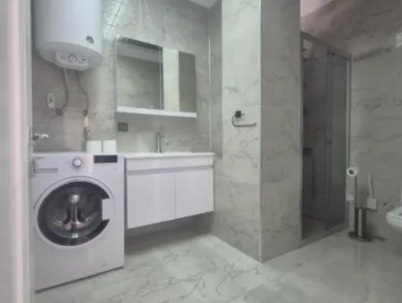 İzmir Seferihisar Kuşadası Yolu Üzeri Deniz Tarafı Dükkan +2+1 Daire Satılık