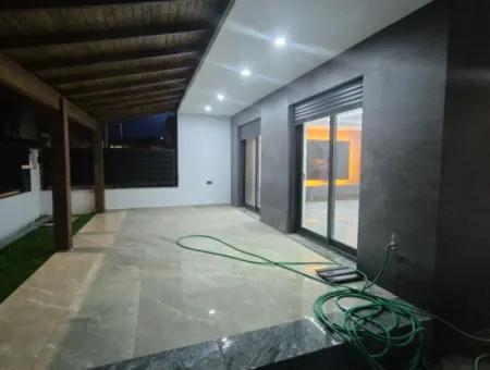 İzmir Seferihisar Payamlı Mah.de 3+1 Denize 400 Mt Ultra Lüks Satılık Yazlık