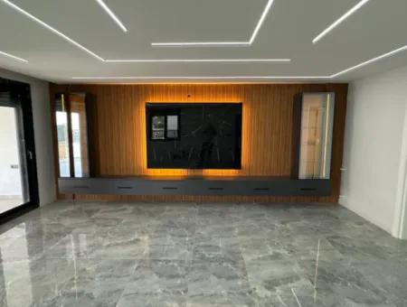 İzmir Seferihisar Payamlı Mah.de 3+1 Denize 400 Mt Ultra Lüks Satılık Yazlık
