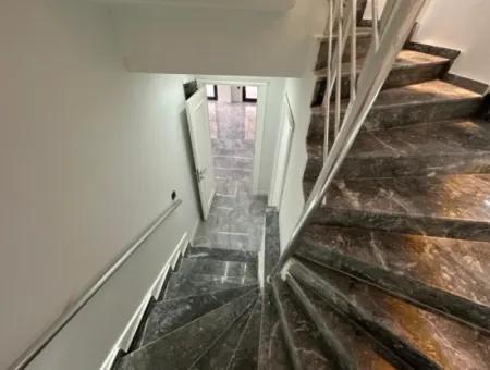 İzmir Seferihisar Payamlı Mah.de 3+1 Denize 400 Mt Ultra Lüks Satılık Yazlık