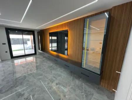 İzmir Seferihisar Payamlı Mah.de 3+1 Denize 400 Mt Ultra Lüks Satılık Yazlık