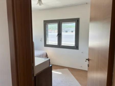 İzmir Seferihisar Mersinalanı Mah.de 2+1 Denize Yakın Geniş Dubleks Daire