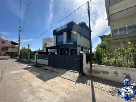 İzmir Seferihisar Payamlı Mah Denize 500 Mt 3+1 Trıbleks Yazlık