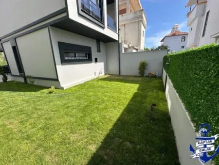 İzmir Seferihisar Payamlı Mah Denize 500 Mt 3+1 Trıbleks Yazlık