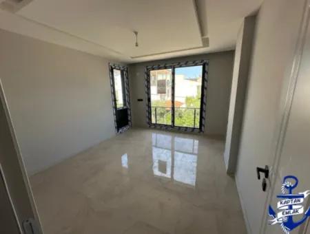 İzmir Seferihisar Payamlı Mah Denize 500 Mt 3+1 Trıbleks Yazlık