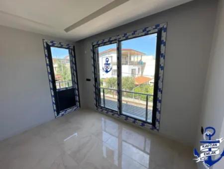 İzmir Seferihisar Payamlı Mah Denize 500 Mt 3+1 Trıbleks Yazlık