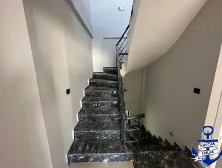 İzmir Seferihisar Payamlı Mah Denize 500 Mt 3+1 Trıbleks Yazlık