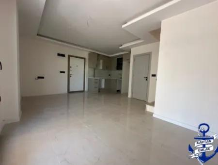 İzmir Seferihisar Payamlı Mah De Denize 500 Mt Satılık 2+1 Yazlık