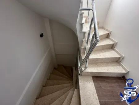 İzmir Seferihisar Payamlı Mah De Denize 500 Mt Satılık 2+1 Yazlık