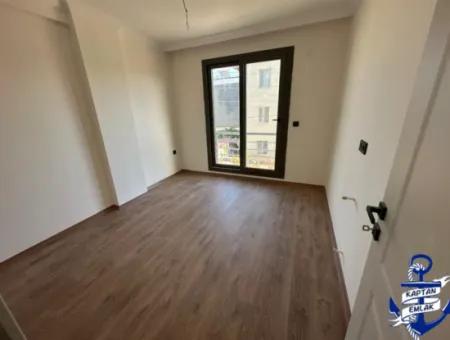 İzmir Seferihisar Payamlı Mah De Denize 500 Mt Satılık 2+1 Yazlık