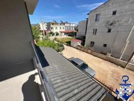 İzmir Seferihisar Payamlı Mah De Denize 500 Mt Satılık 2+1 Yazlık